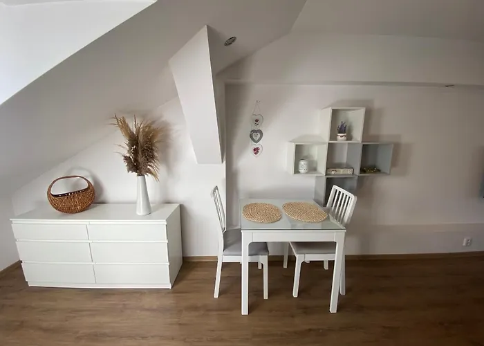 Cerny Tulipan - 6 Appartement
